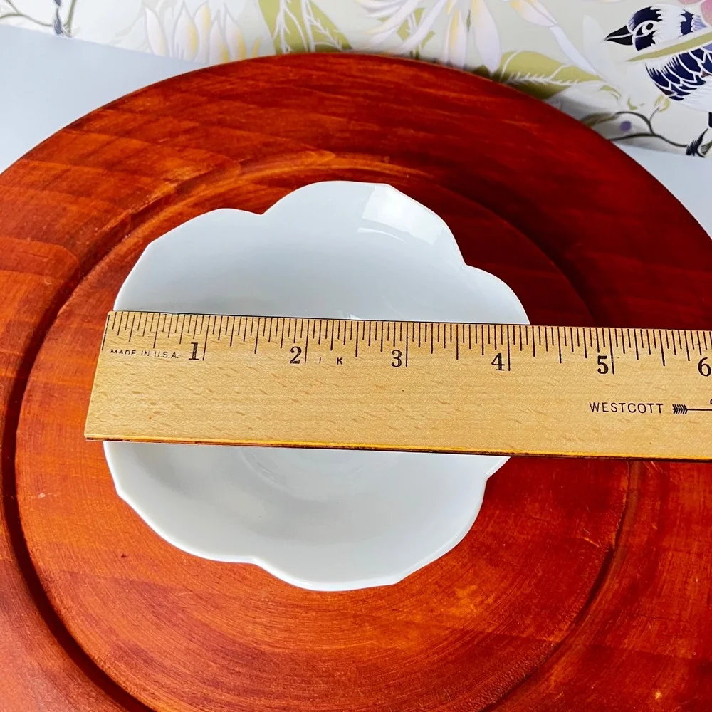 VTG Lotus Petal Bowls Set of 4 White Mid Century Japanese Porcelain Replacements